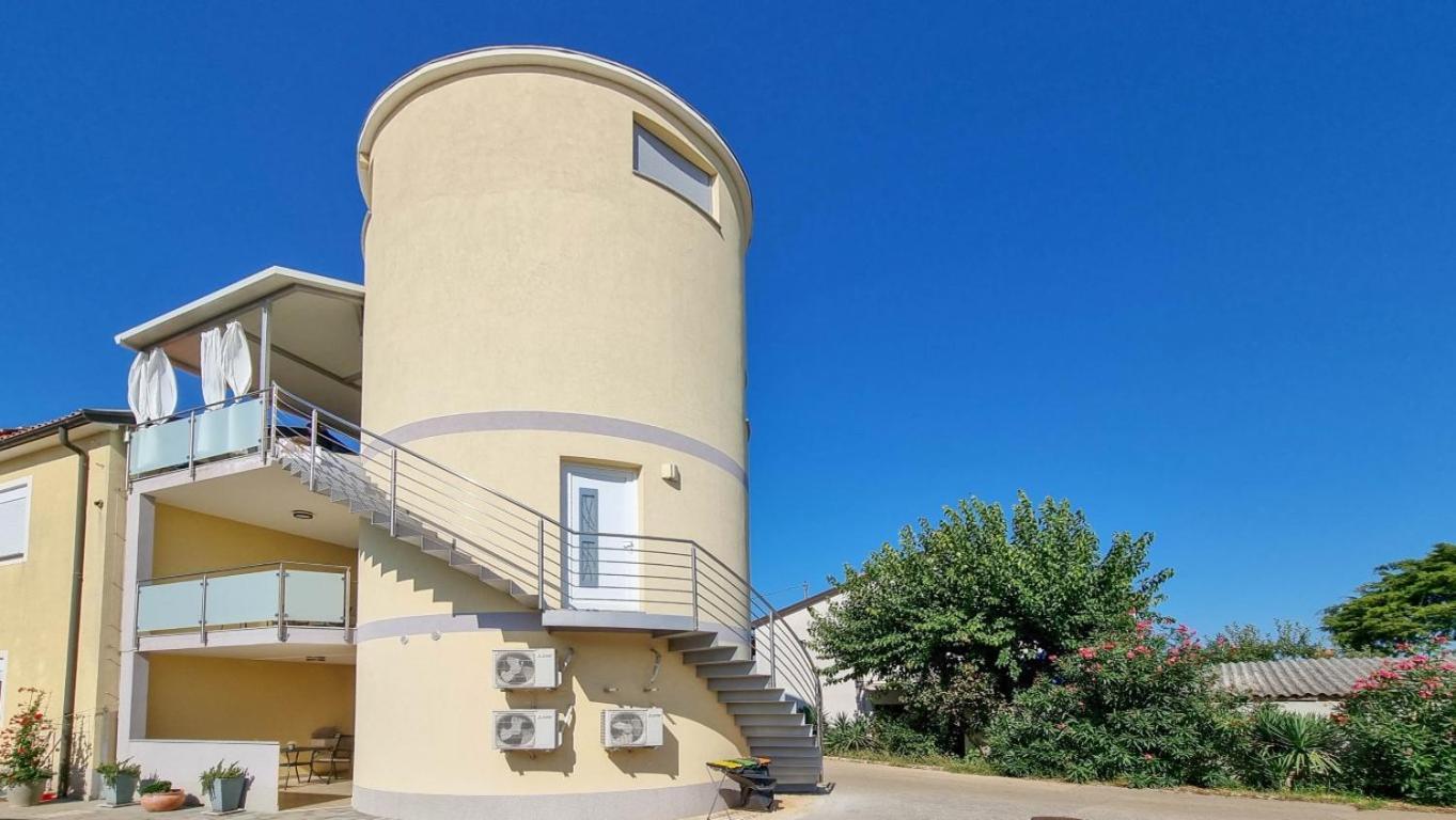 Silos Mare Apartment Novigrad  ภายนอก รูปภาพ