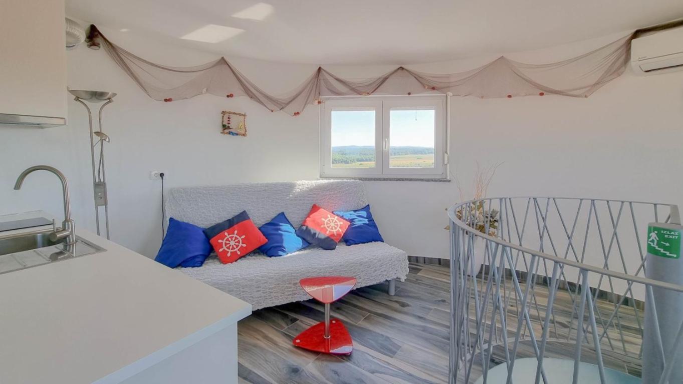 Silos Mare Apartment Novigrad  ภายนอก รูปภาพ